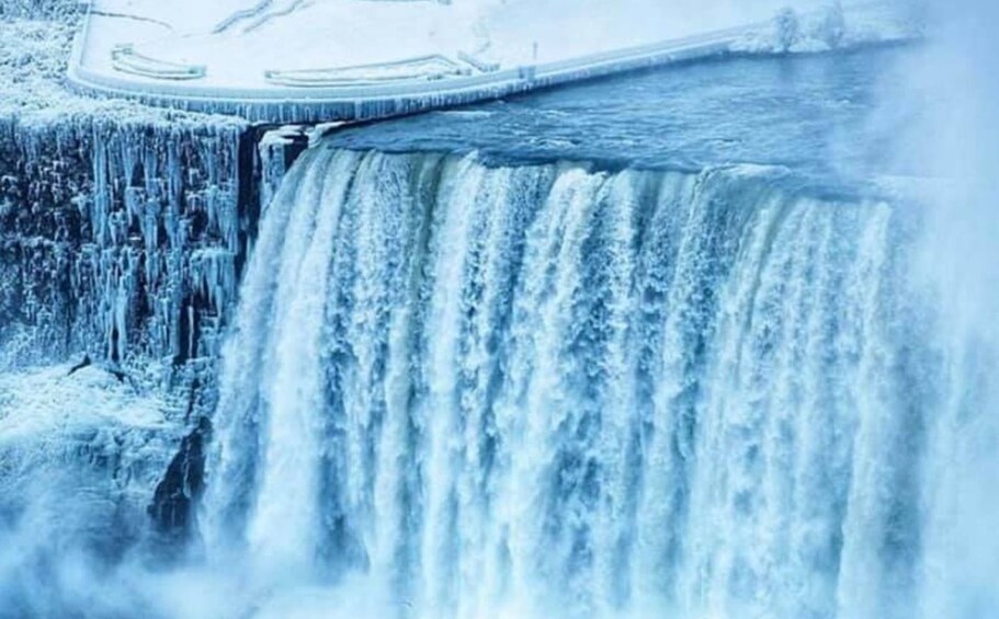 From Toronto: Winter Wonder of Niagara Falls Tour