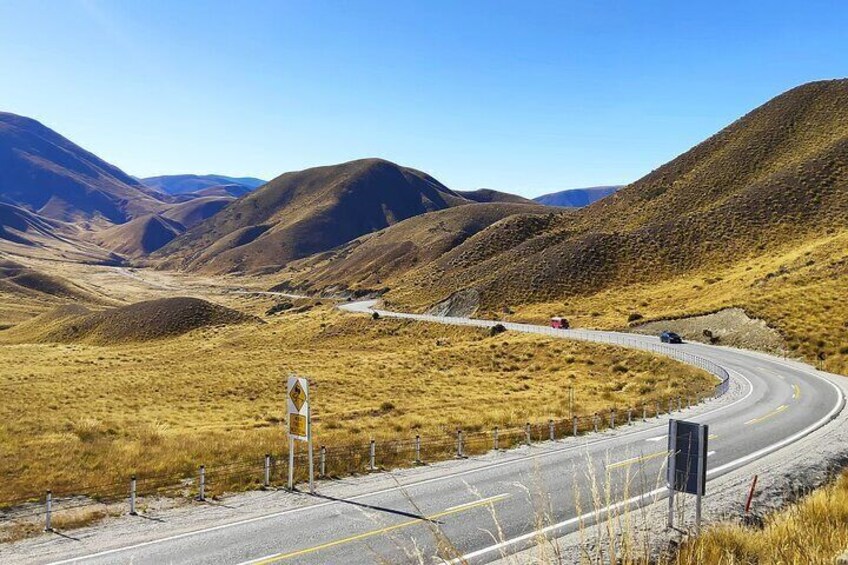 Mount Cook Tour: Finish at Queenstown, Christchurch or Dunedin