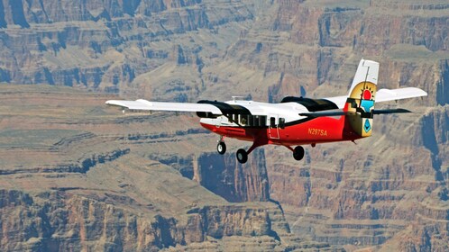 Grand Canyon West Airplane, & Helicopter Tour with optional Skywalk