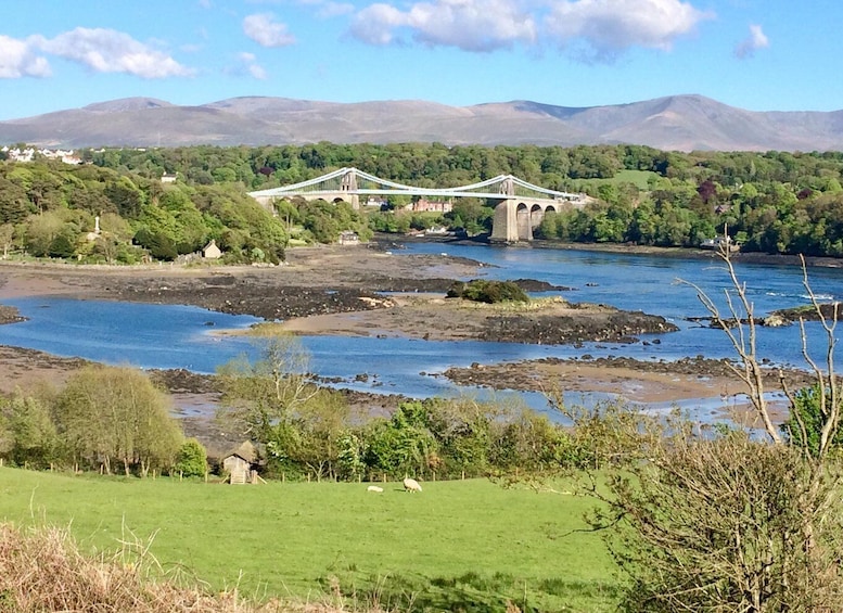 Isle of Anglesey: Anglesey and Snowdonia Guide