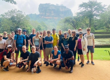 Private Tagestour von Kandy nach Sigiriya