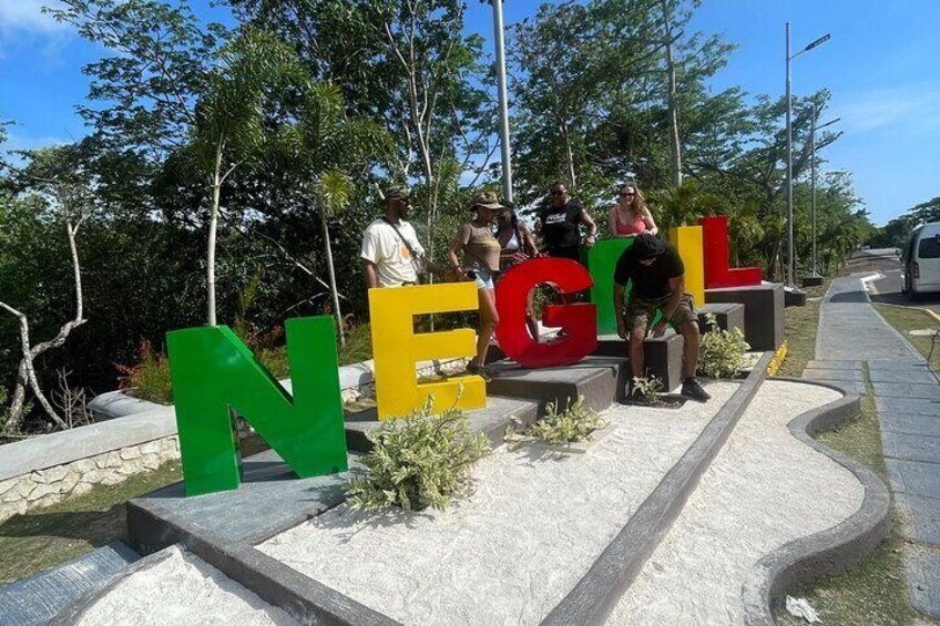 Jamaica Adventure: Bamboo Rafting, Negril Beach & Rick's Sunset