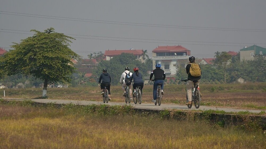 Explore Hanoi's Countryside: Morning Bicycle Tour Adventure