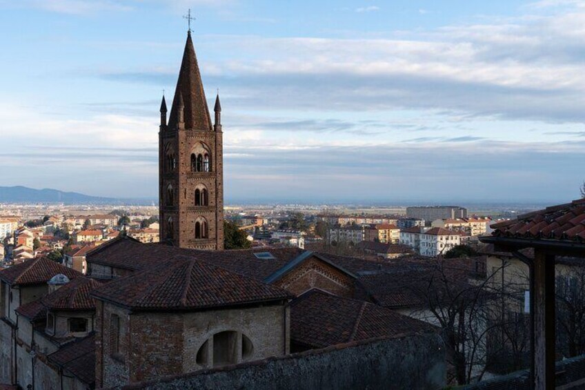 A Romantic City Exploration Game in Turin