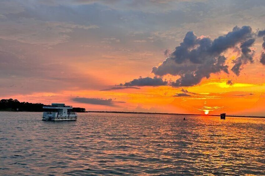 Guided Sunset Cruise Up to 22 Passengers in Florida
