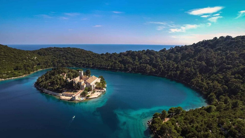 Picture 3 for Activity Luxury private boat tour to Mljet with "COLNAGO 45"