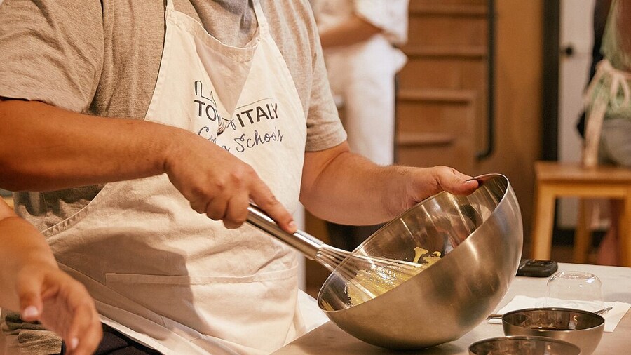 Culinary Delights: Cooking Class and Market Food Tour in Rome