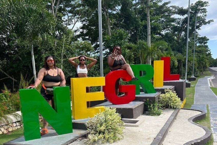 Private Full Day Negril Tour and Shopping From Montego Bay 