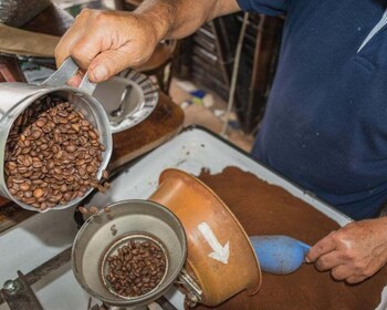 Private Tour in an Authentic, Ecological Local Coffee Finca