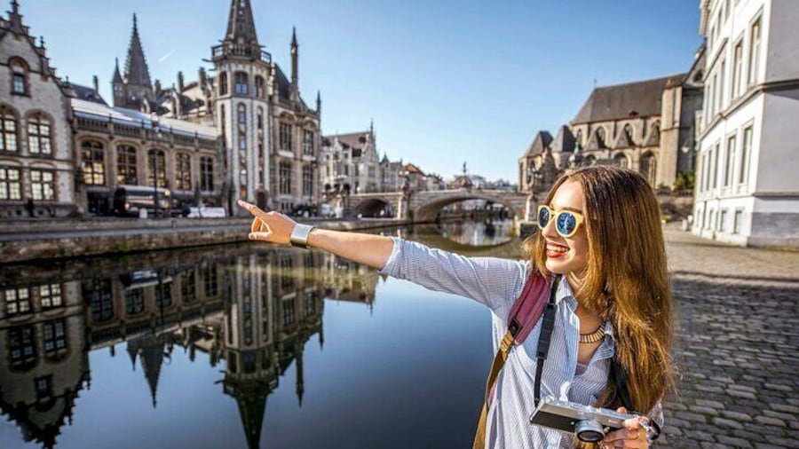 Ghent Walking Tour with Audioguide on Your Smartphone