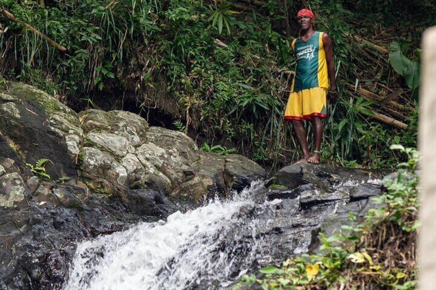 Private Tour Grenada: Grand Anse beach, Annandale, Grand Etang 