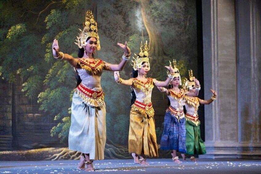 Apsara Theatre Performance include Dinner & hotel pick up