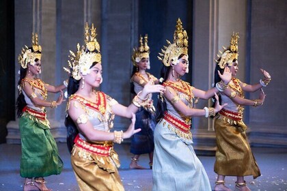 Apsara Theatre Performance include Dinner & hotel pick up