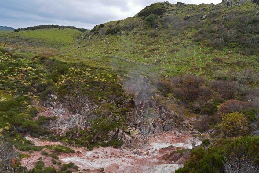 Full Day Lagoons and Volcanoes Tour in Terceira Island