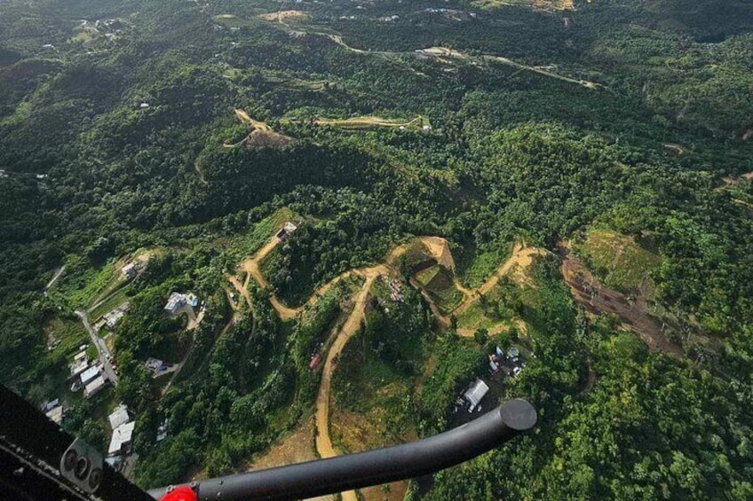 25 Minute Helicopter Tour Over Beautiful Puerto Rico