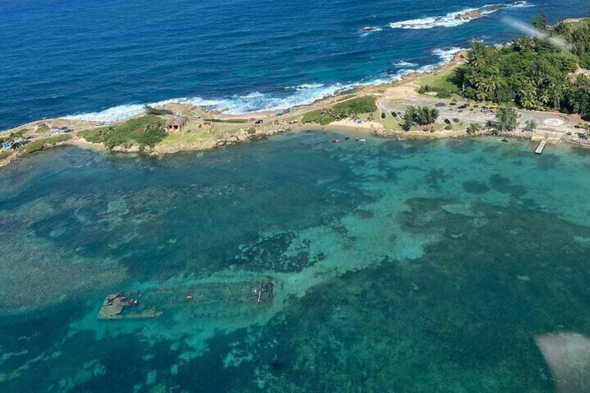 Private 25-Minute Helicopter Tour Across Puerto Rico