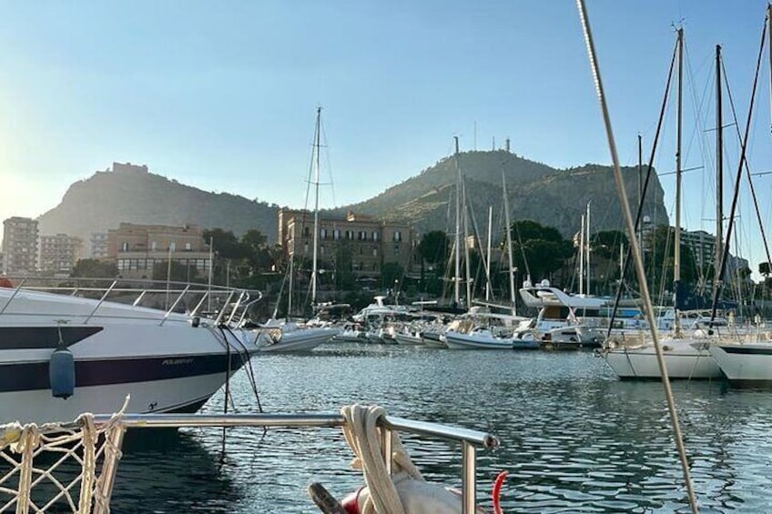 Tours aperitifs on a sailing boat Palermo Mondello Sferracavallo