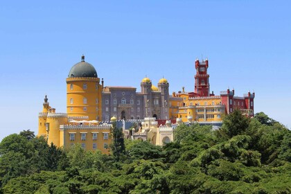 Sintra-Cascais: recorrido privado con recogida en el hotel y entradas al pa...