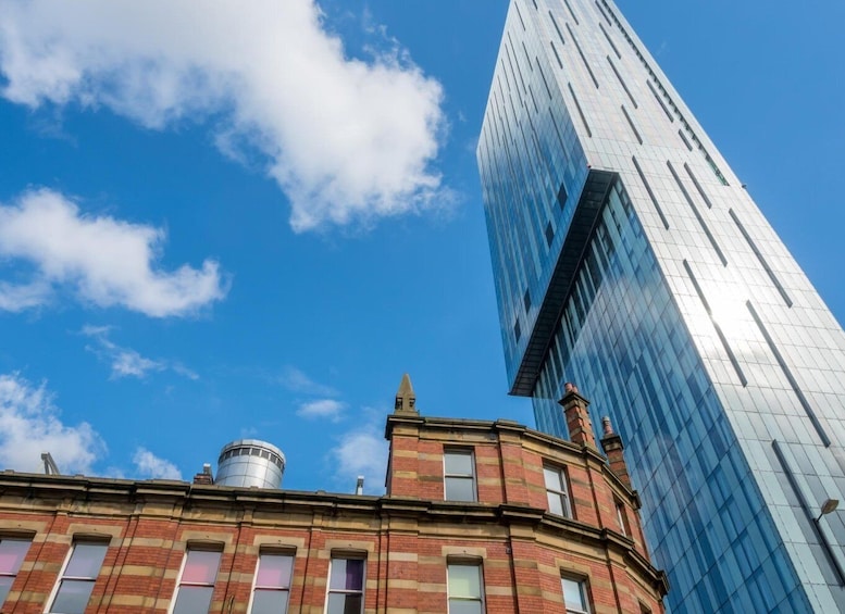 Manchester: Private Architecture Tour with a Local Expert