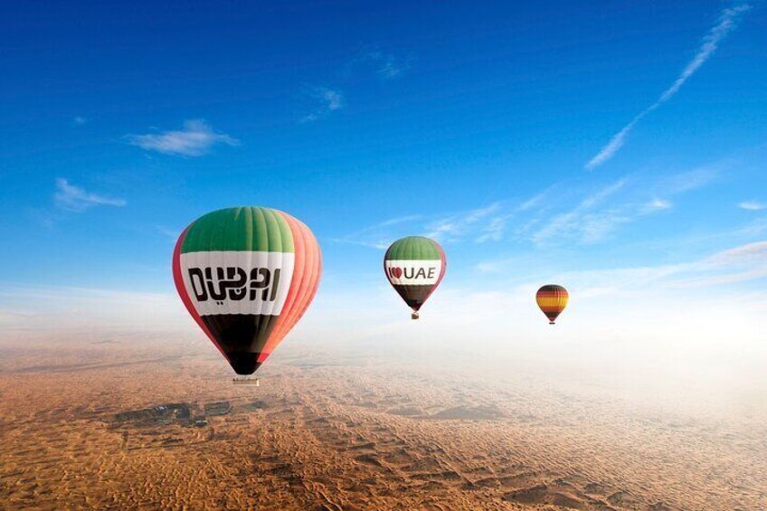 Experience The Magic Of Hot Air Balloon Tour In Style