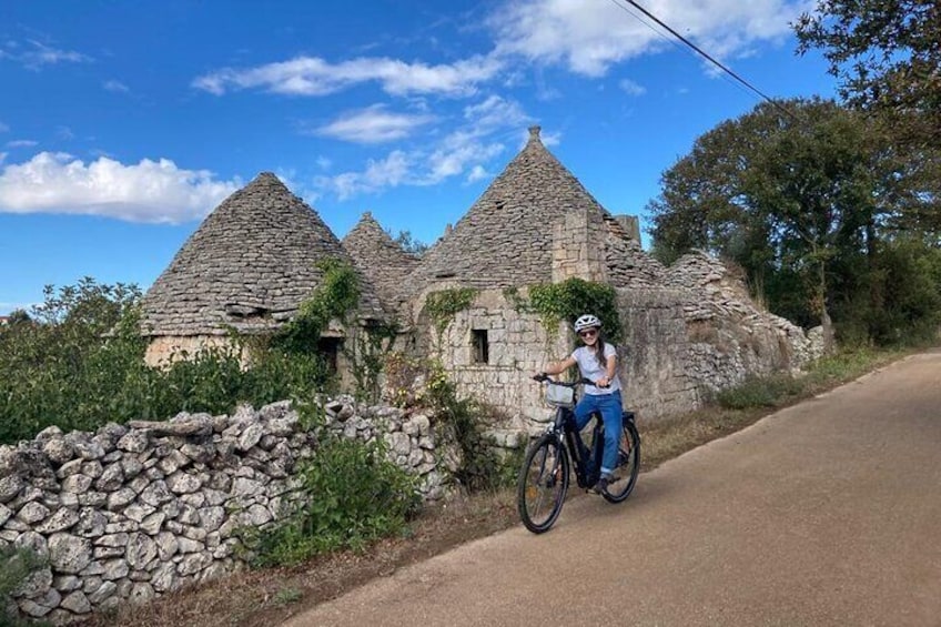 Bike Tour in Alberobello with Visit to a Donkey Farm