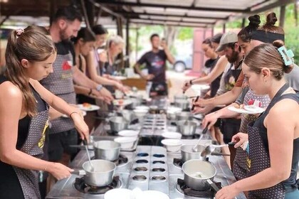 Traditional Thai Cooking Class with Smart Cook