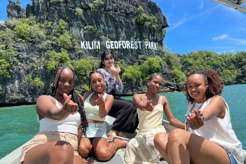 Sharing Half Day Mangrove Boat Tour With Lunch in Langkawi