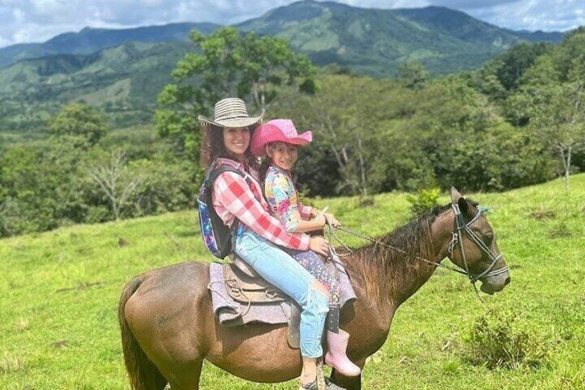 Eco Agro Adventure with Horseback Riding in a Private Ranch