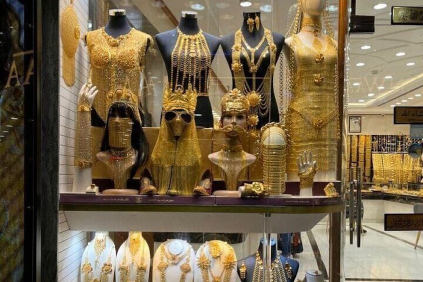Experience Dubai Gold Souk Shared Shopping Tour