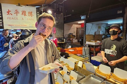 Dadaocheng, Taipei Old Town Cooking Class and Market Adventure