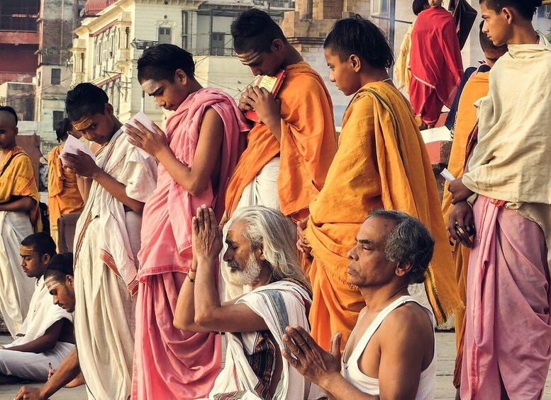 Picture 1 for Activity Varanasi: Evening Boat Ride and Ganga Aarti Experience