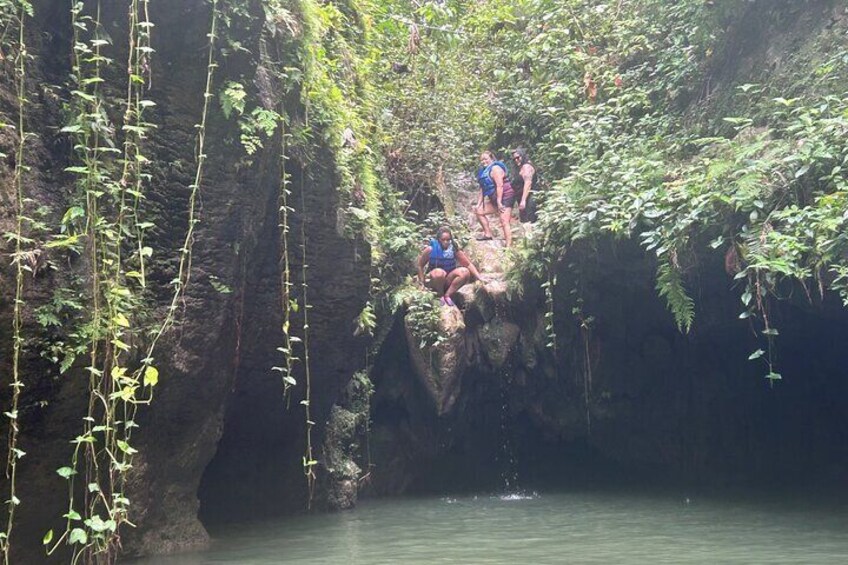 Charco Azul, Hidden Caves, Waterfalls, Beach, Free Adult Drinks 