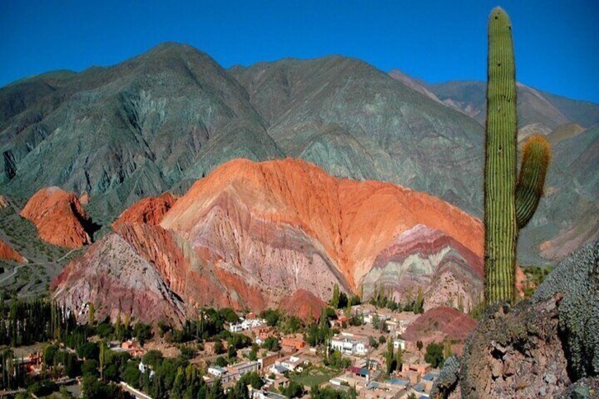 From Salta: Serranías del Hornocal with its hill of 14 colors