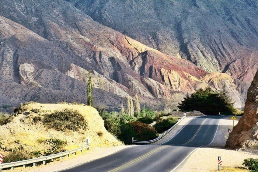  From Salta: Serranías del Hornocal and the hill of 14 colors