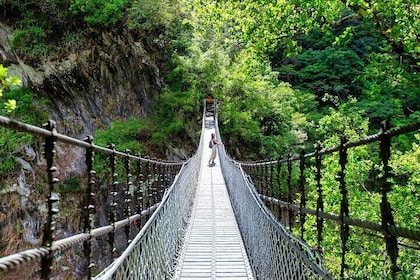Taroko Gorge One Day Tour from Taipei in Hualien