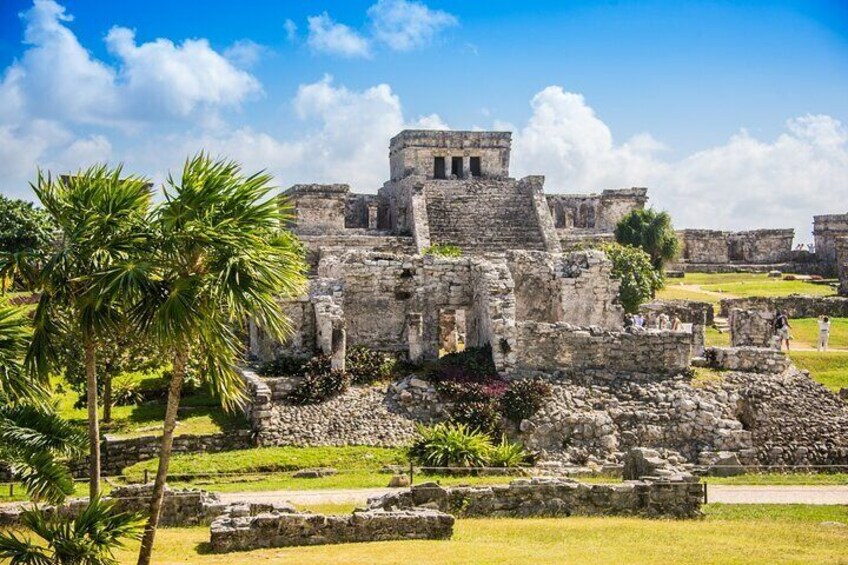 Chichen Itza & Tulum Ruins Self-Guided Walking Tour Bundle