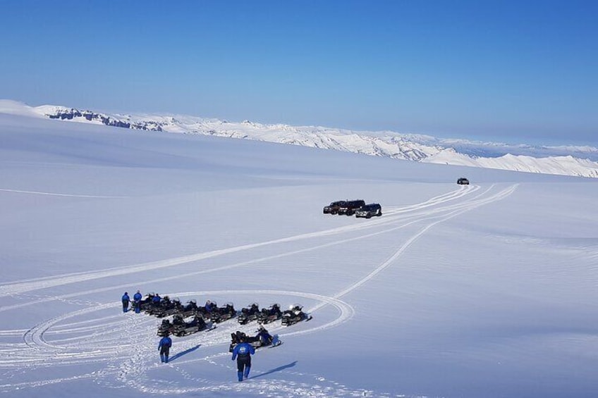 Snowmobile tour on Vatnajökull