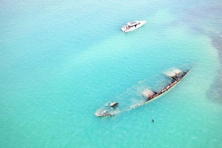 Half Day Luxury Boat Tour in Key West with Snorkeling 