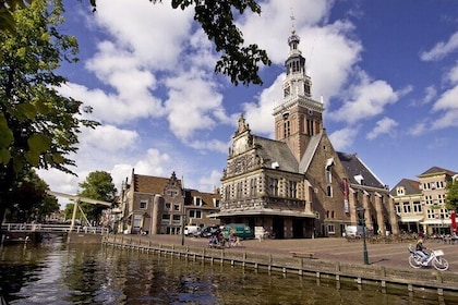Alkmaar highlights walking tour audio and GPS guided