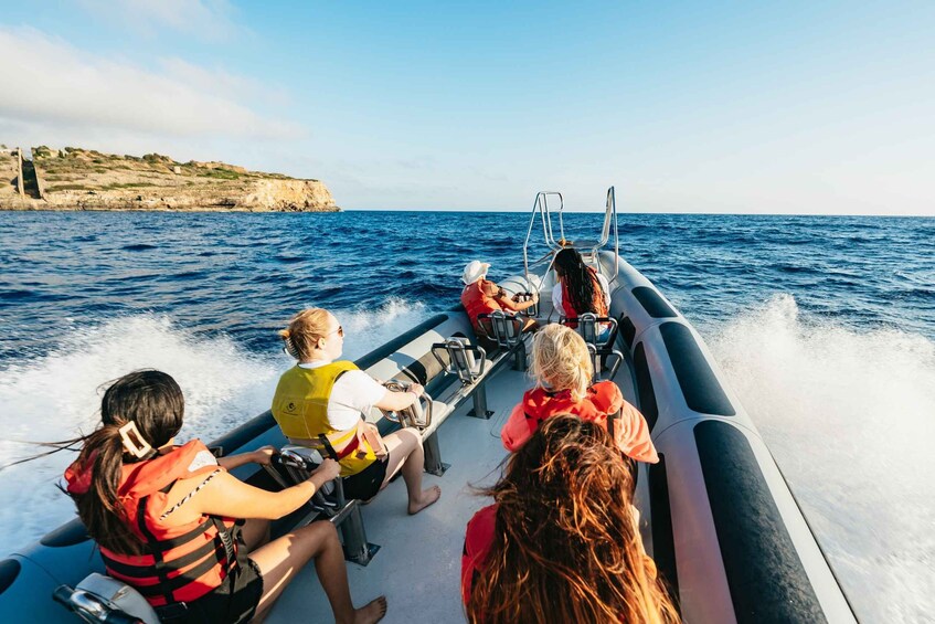 Palma Bay: 1-Hour Speedboat Adventure