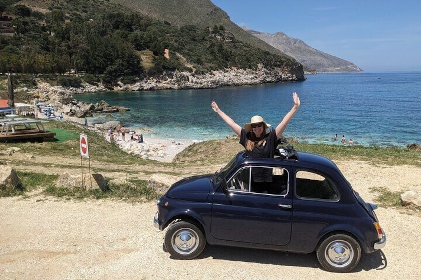 Tour in Palermo and Mondello driving an original classic Fiat 500