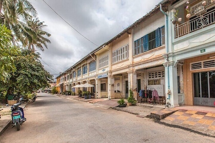 Small Group Tour One Day Phnom Penh to Kampot and Kep