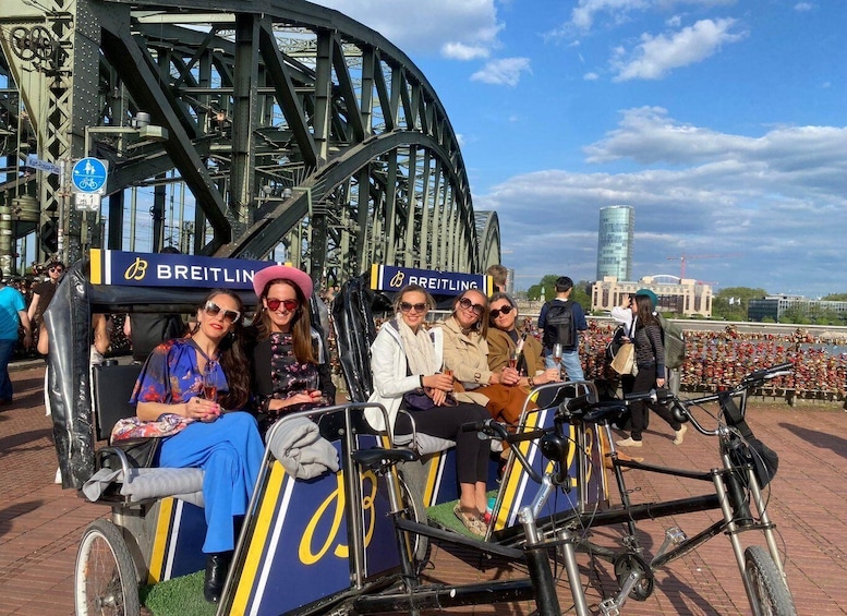 Picture 4 for Activity Cologne: Rickshaw Picnic and Park Tour, 2 pers