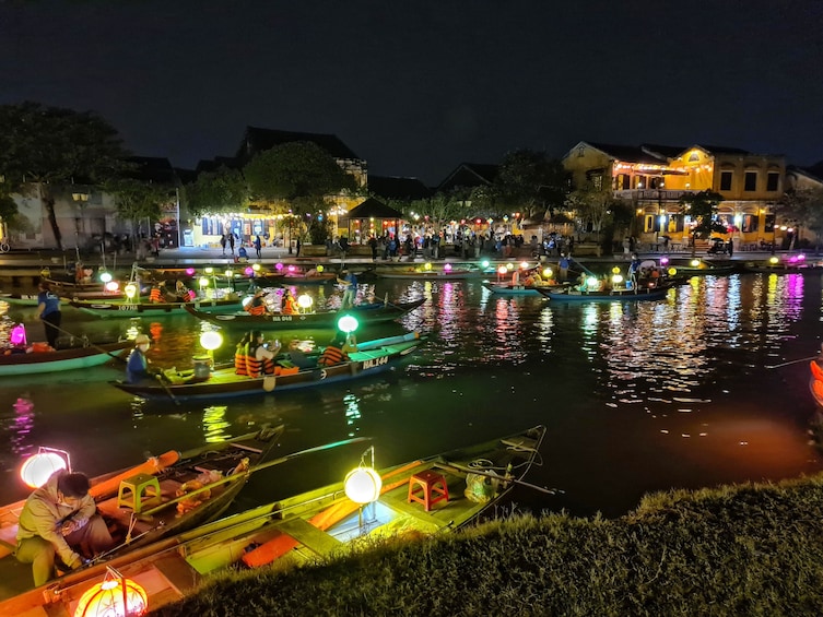 Vietnam: Hoi An Memories Show