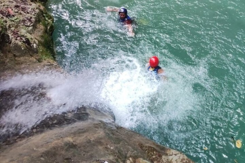 Tour to 7Waterfalls in Damajagua with Zip Line and Lunch Included