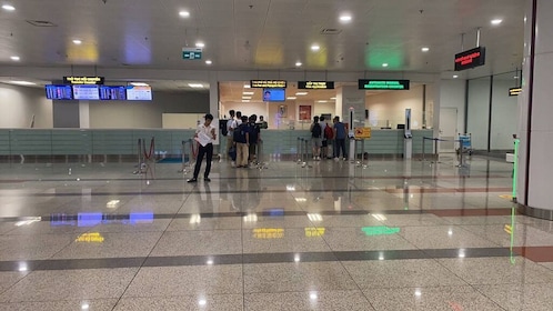 Vietnam Layanan Jalur Cepat Bandara Internasional Da Nang (DAD)