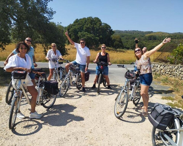 e-Bike Guided Tour to Myli Gorge with Lunch included