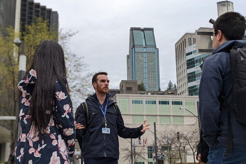 Private Guided Old Montréal and Downtown Walking Tour