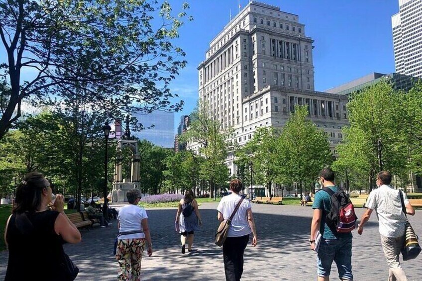 Private Guided Old Montréal and Downtown Walking Tour