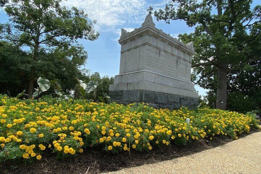  Private Arlington Cemetery Tour: Explore with a Local Expert